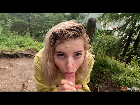 ❤️ Meisje slikt sperma na een publieke pijpbeurt - Eva Elfi ☑ Anal video at us ☑