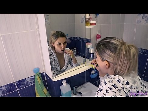 ❤️ Kappen met jong in pyjama eindigt oraal cum in kont - letty zwart ☑ Anal video at us ☑