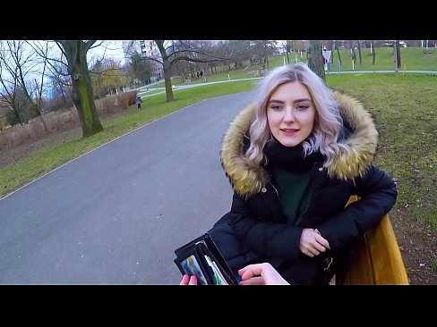 ❤️ Slikt het hete sperma van een vreemde voor geld - blowjob in het park door Eva Elfie ☑ Anal video at us ☑